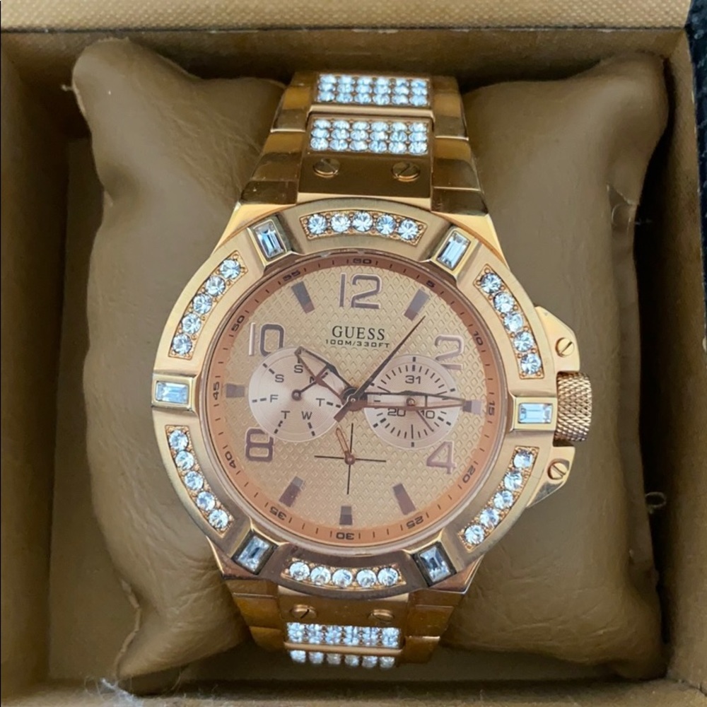 Guess Watch